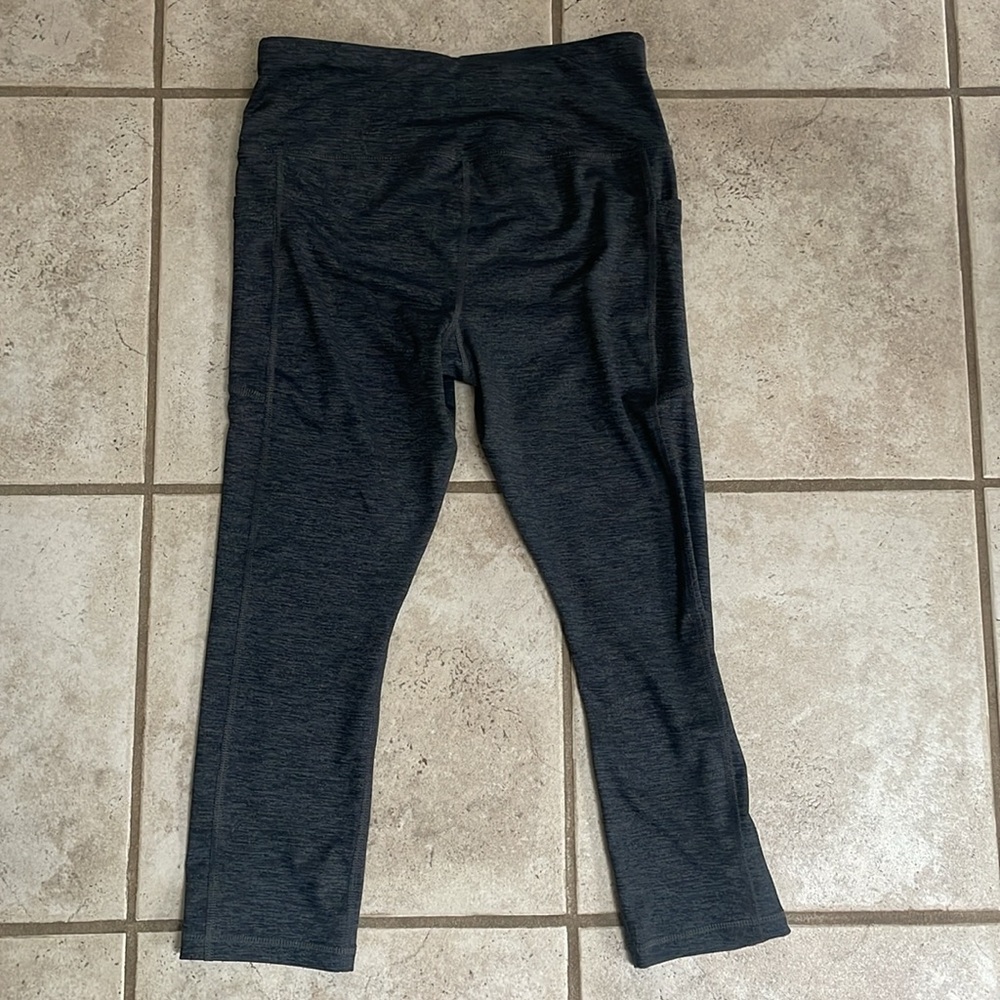 Capris - Picture 3 of 3